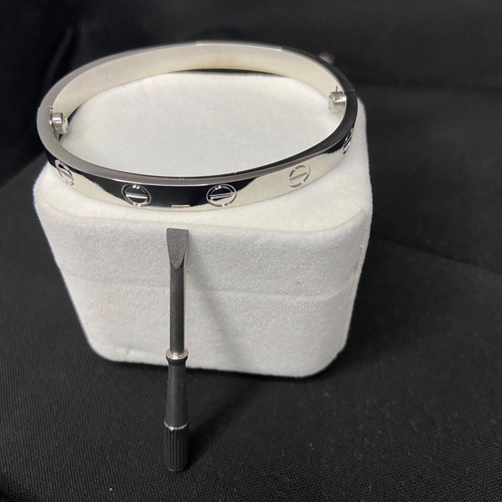 Silver Screw-Accent Bangle Bracelet